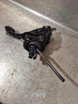 TOYOTA PROACE CITY Fourgon/MPV Pédale d'embrayage 9820886180 107727C 1.50 37451345