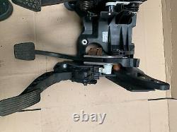 Vauxhall Astra K Mk7 15-21 Boîtier de Pédale 39094154 55583107 13373777
