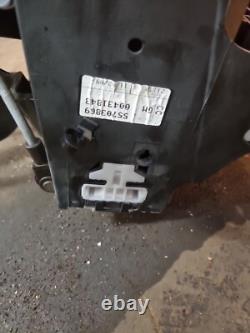 Vauxhall Corsa D Boîte à Pédales Frein Embrayage Pédale Servofrein 55703869 2006-2014