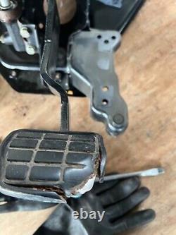 Vw T4 Transporter Caravelle 2002 2.5 Tdi Boîtier de pédale d'embrayage Pedale Type Elec